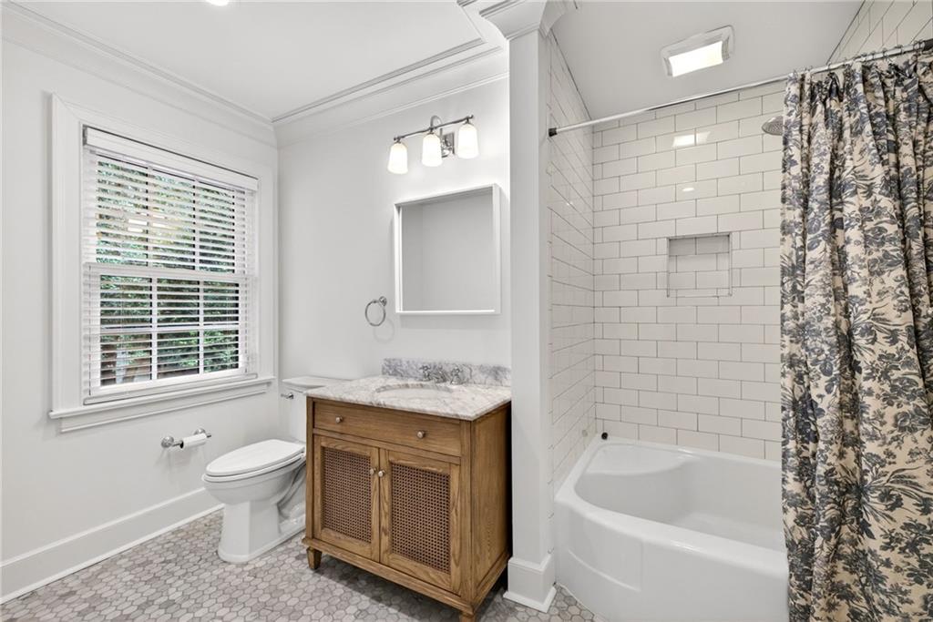 62 Blackland Road NW