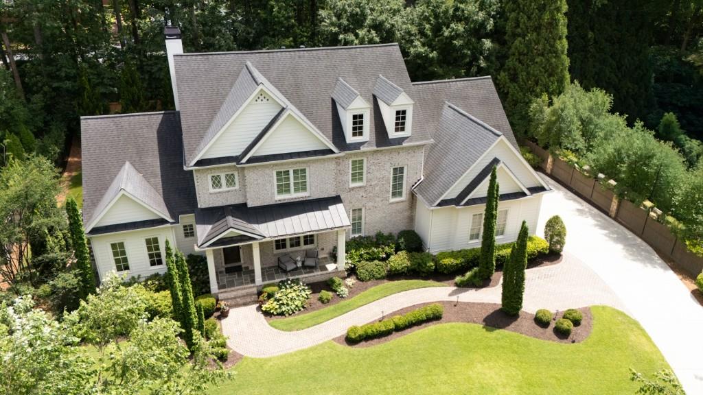 723 Glenairy Court