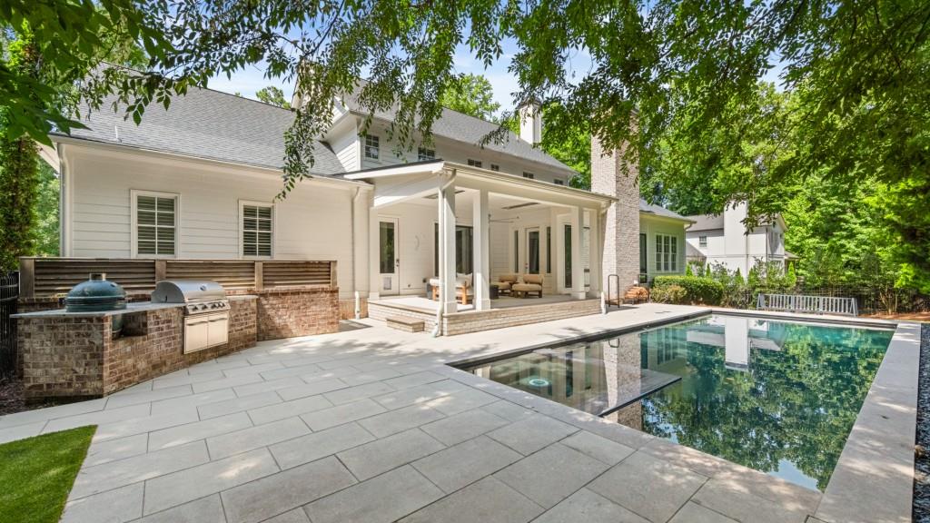 723 Glenairy Court