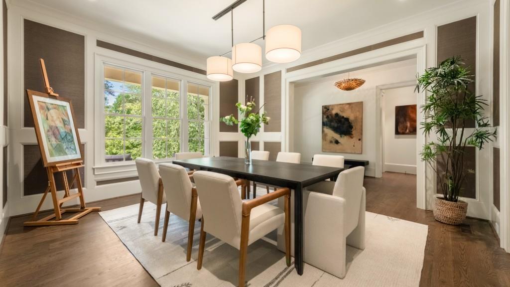 723 Glenairy Court