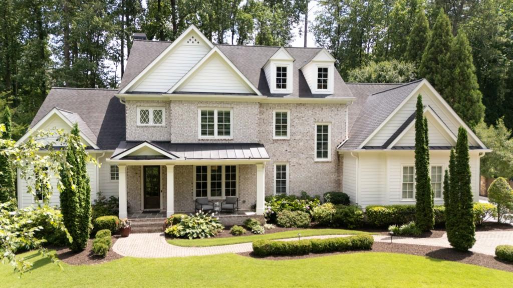 723 Glenairy Court