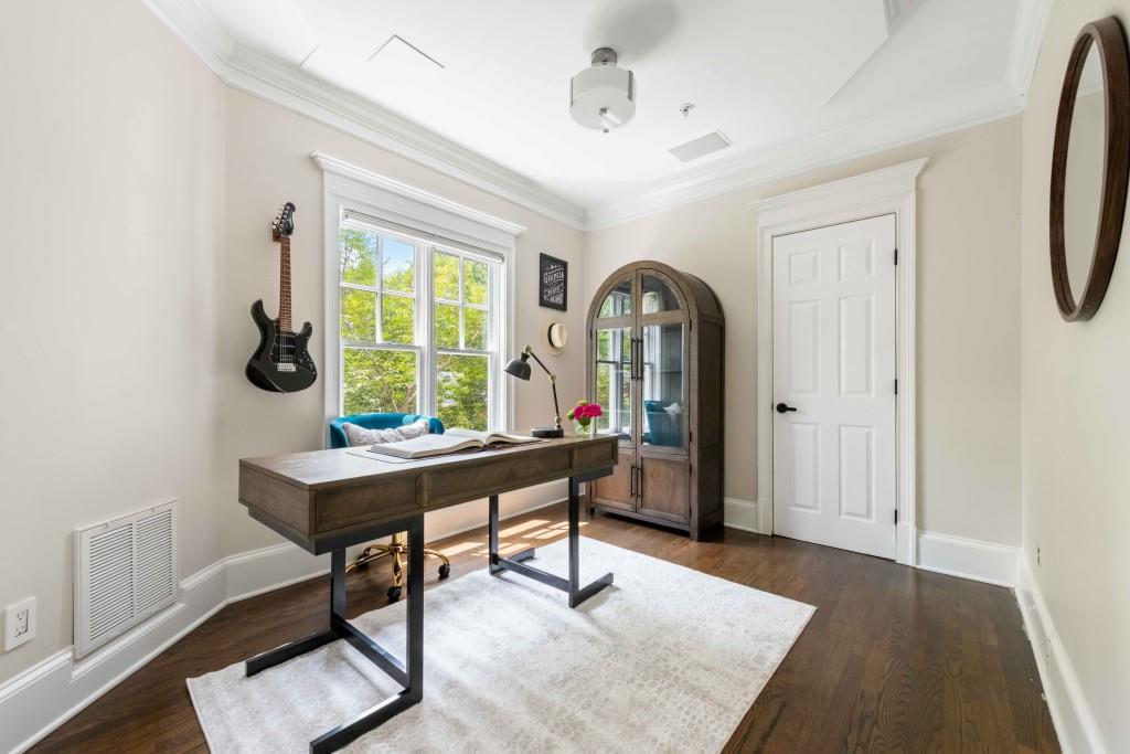 3541 Roswell Road NE Unit 9