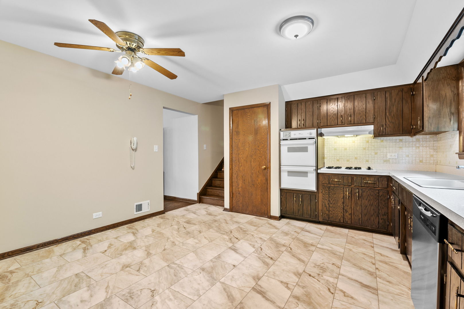 214 N Jackson Road