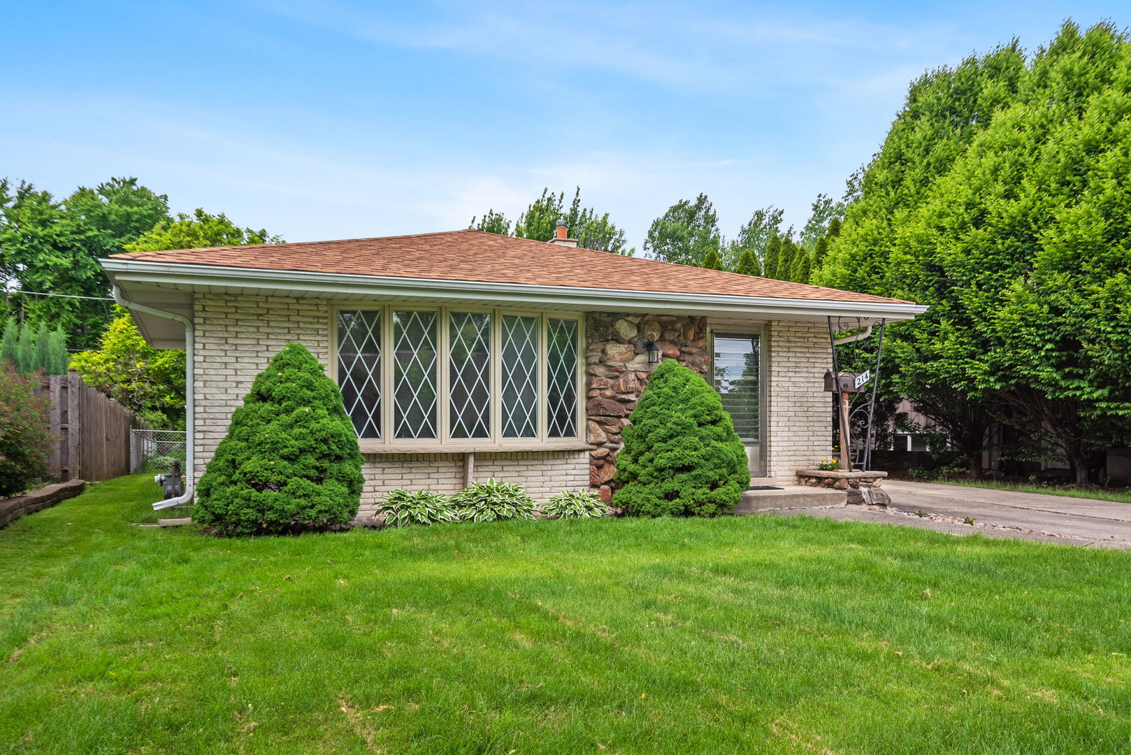 214 N Jackson Road
