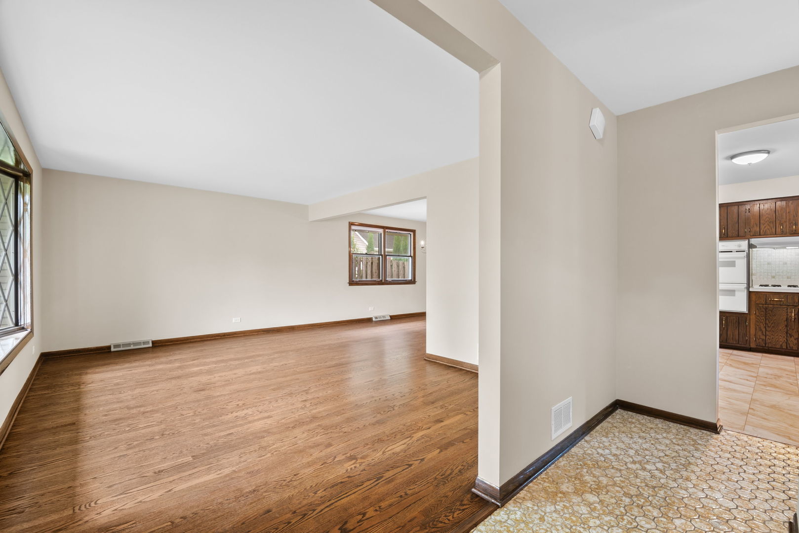 214 N Jackson Road