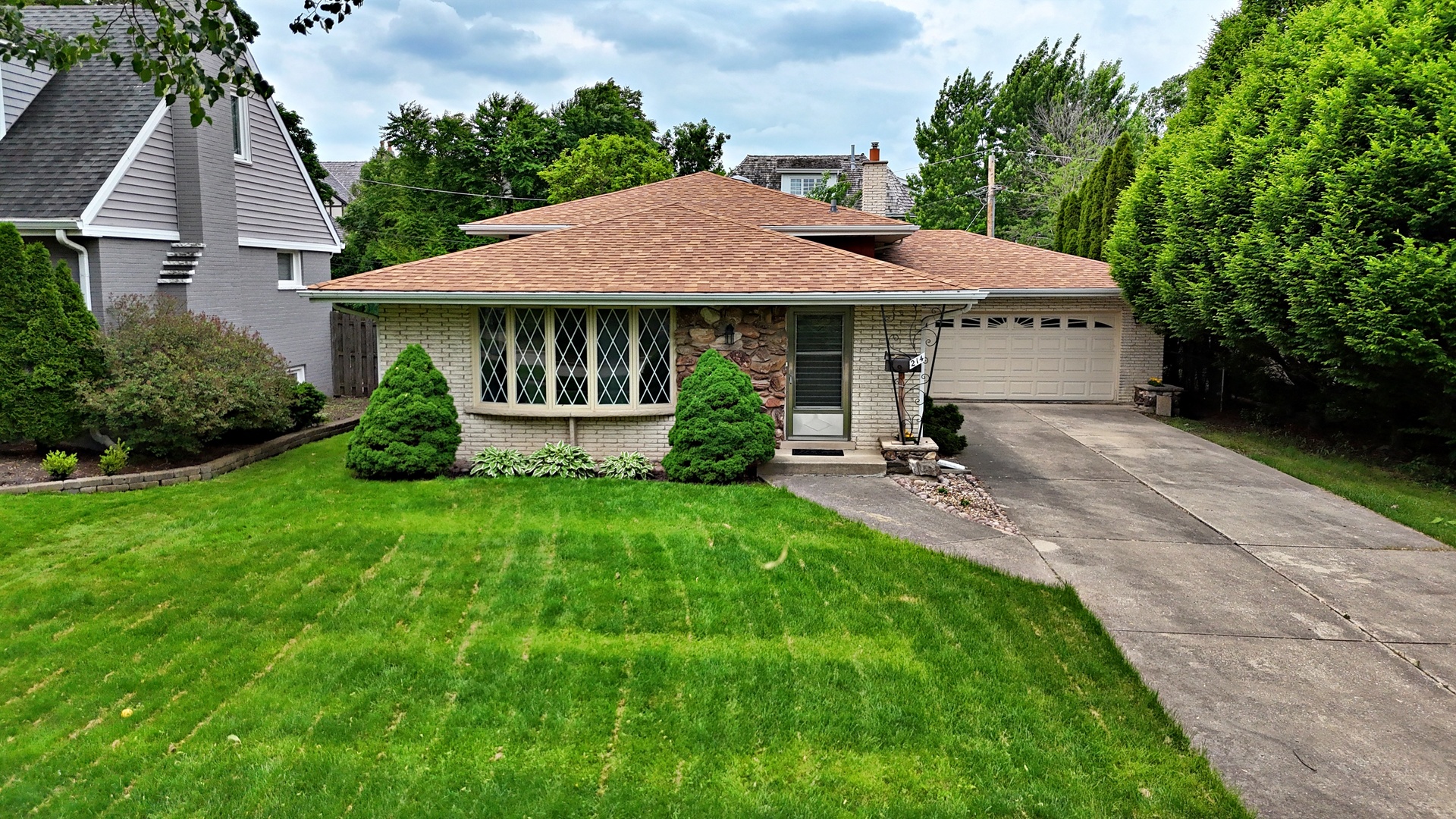 214 N Jackson Road