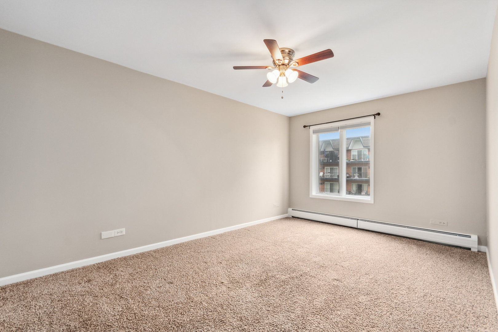 4225 Saratoga Avenue Unit: 301B