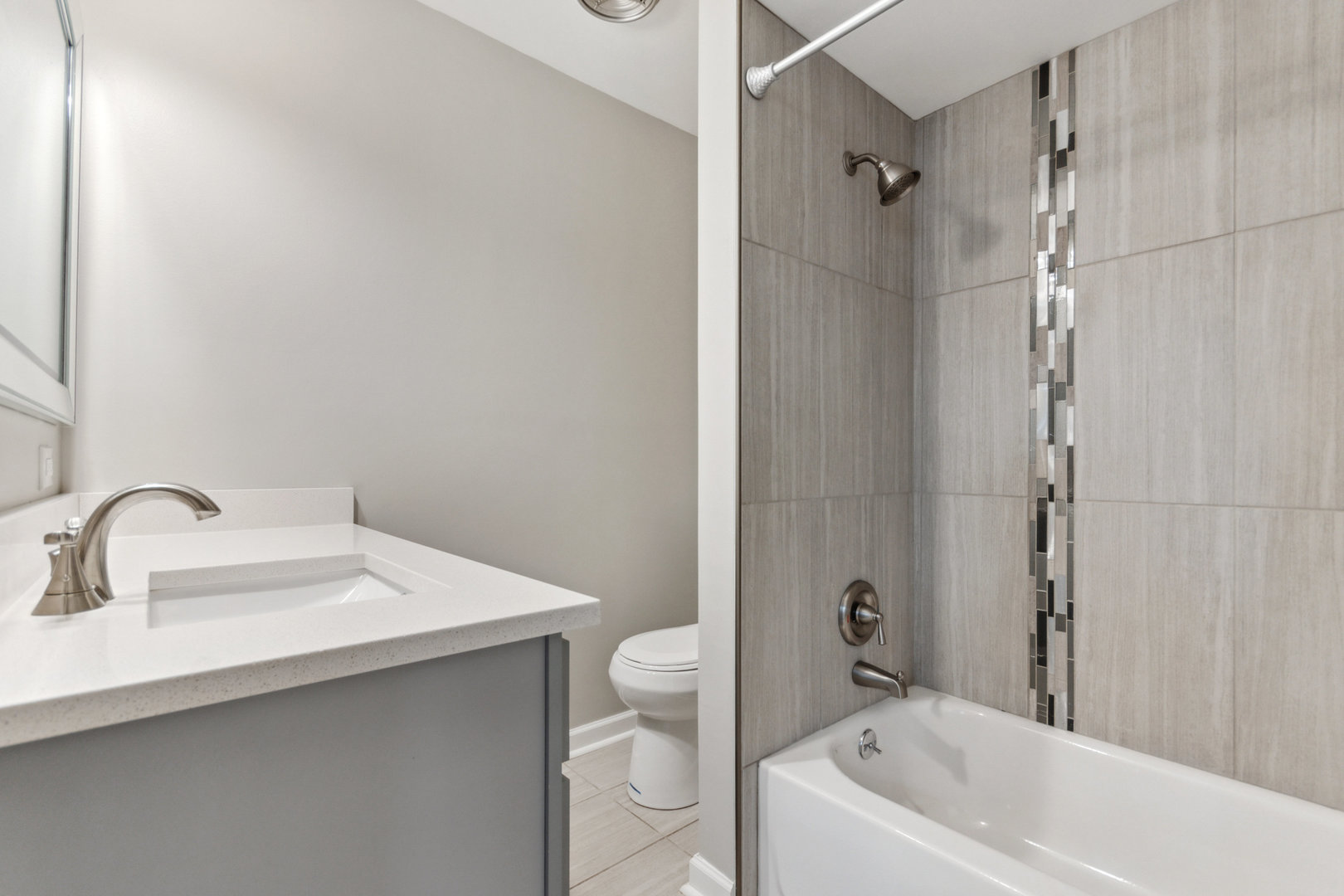 4225 Saratoga Avenue Unit: 301B