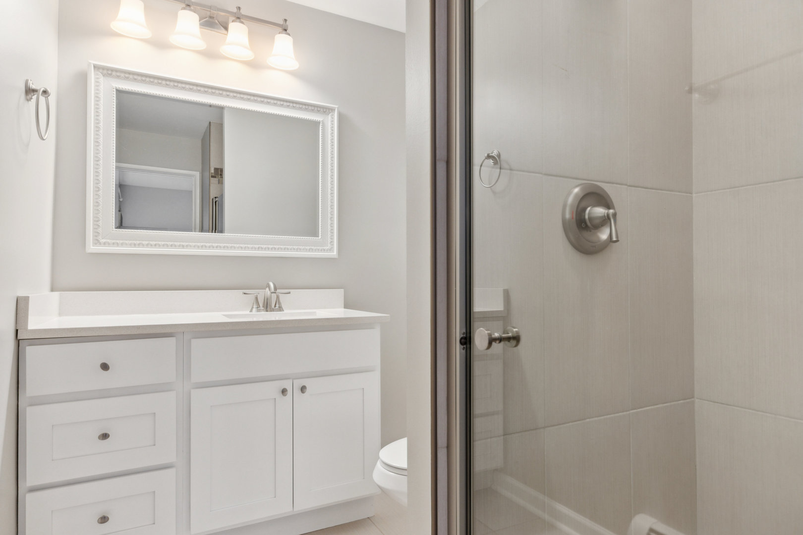 4225 Saratoga Avenue Unit: 301B