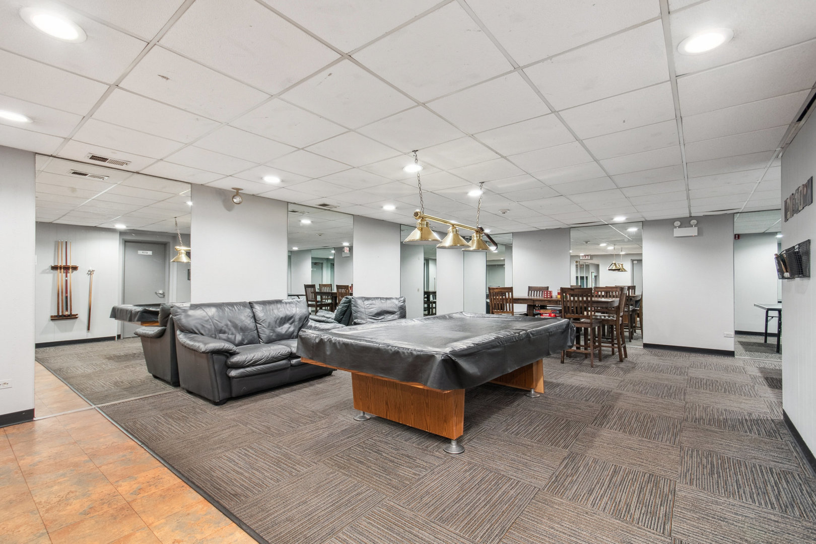 4225 Saratoga Avenue Unit: 301B
