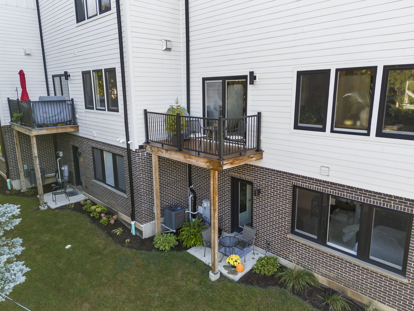 528 Rogers Street