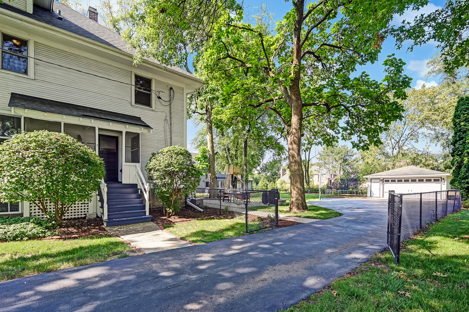 6242 Clarendon Hills Road