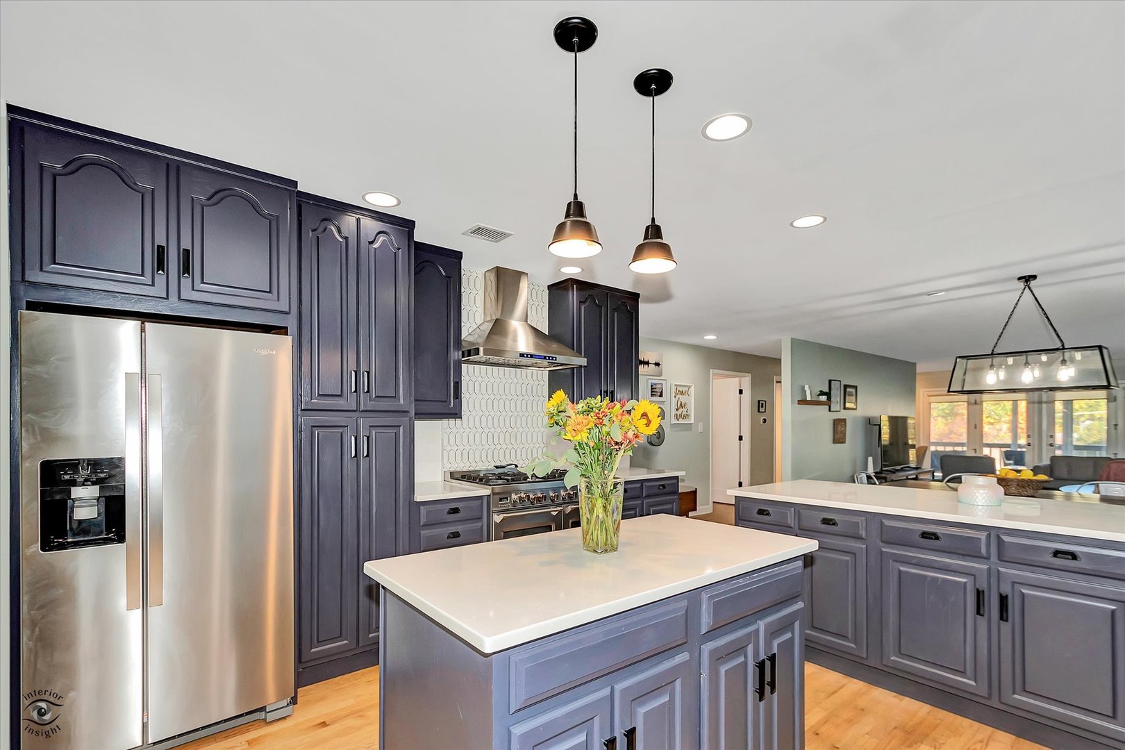 33 S Wilmette Avenue