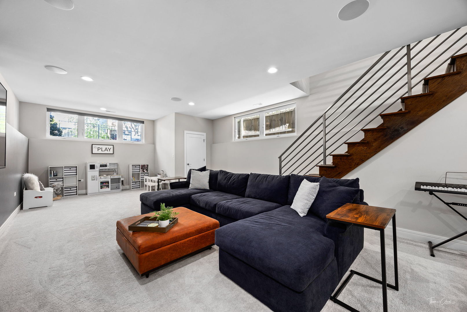 2629 W Homer Street
