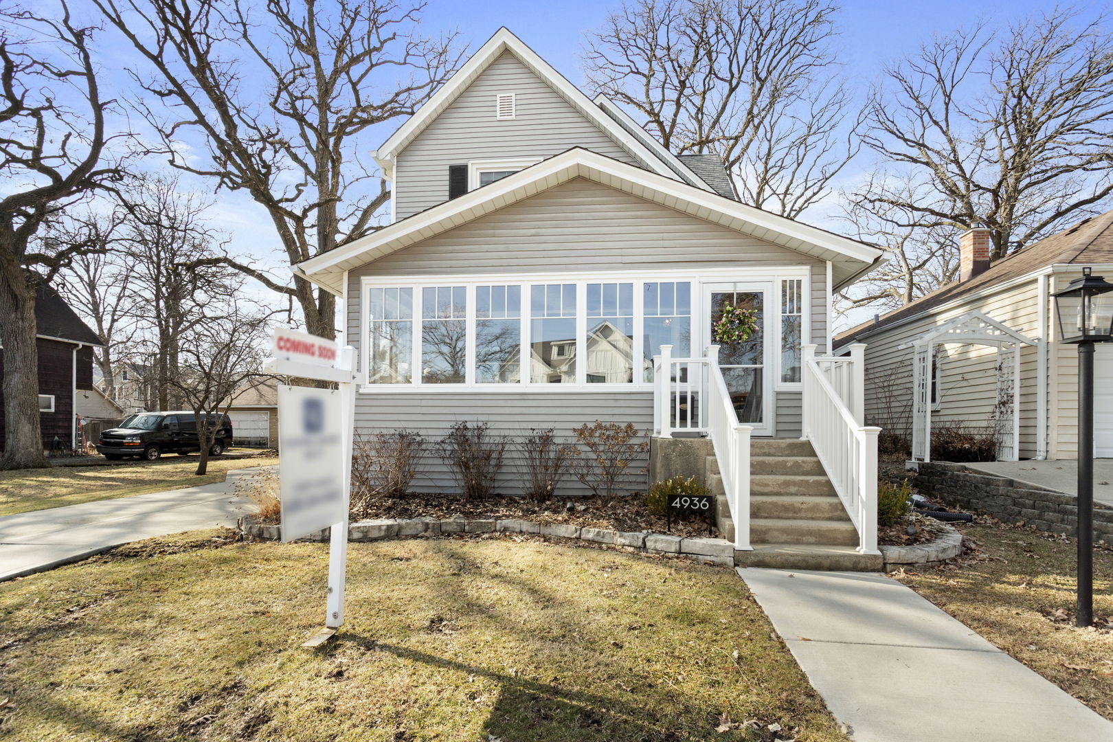 4936 Middaugh Avenue