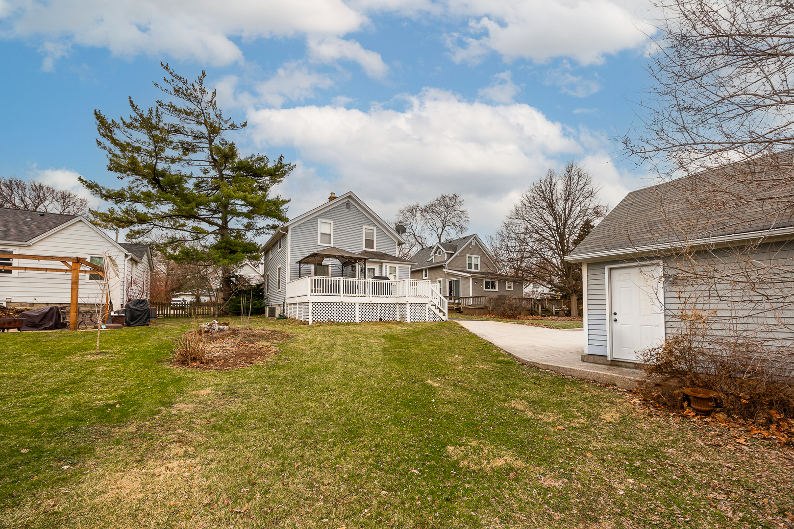 428 Hillside Avenue