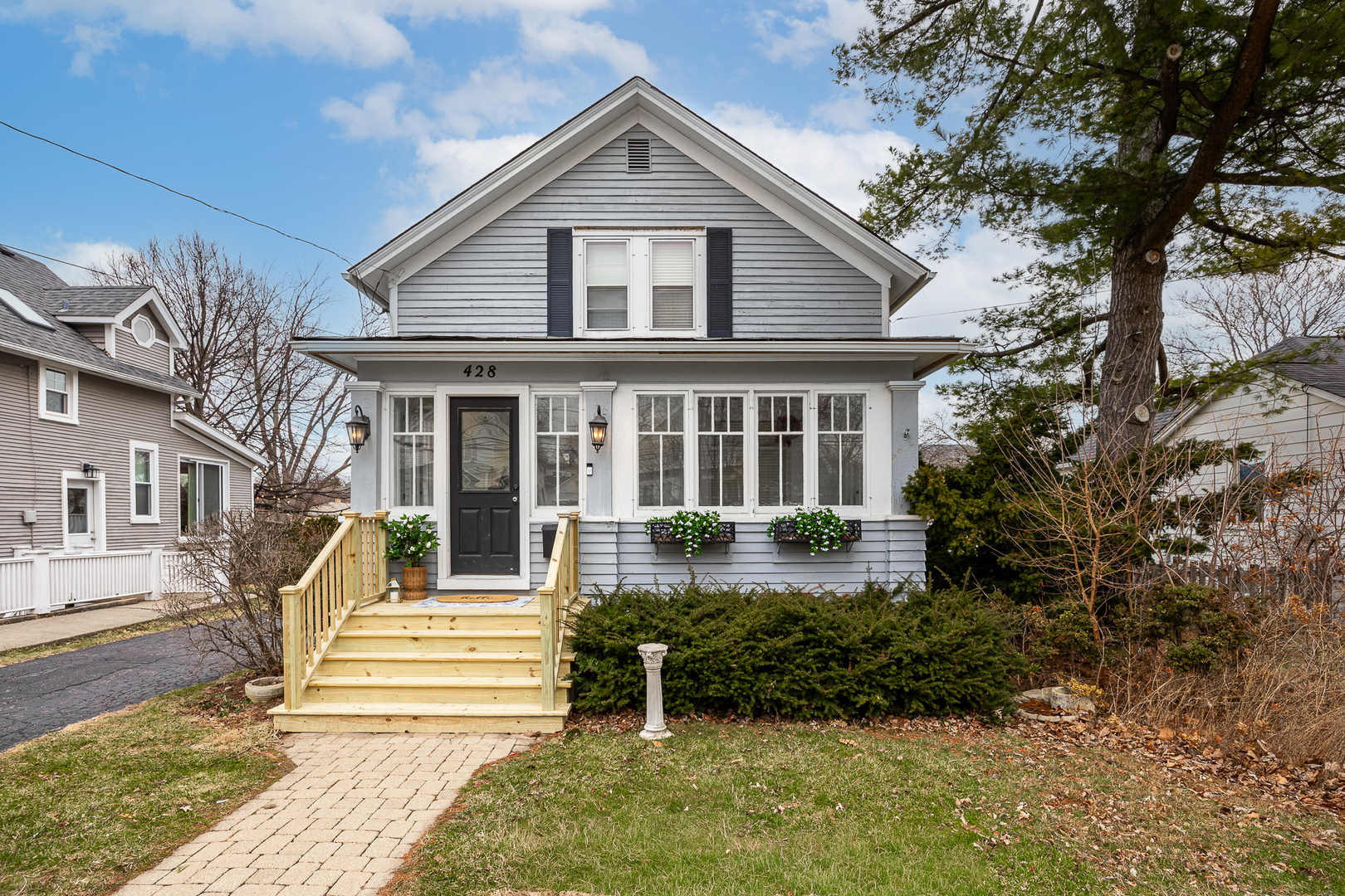428 Hillside Avenue