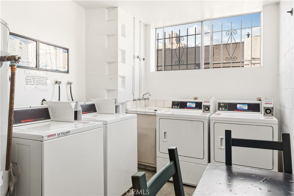 615 E Broadway 204