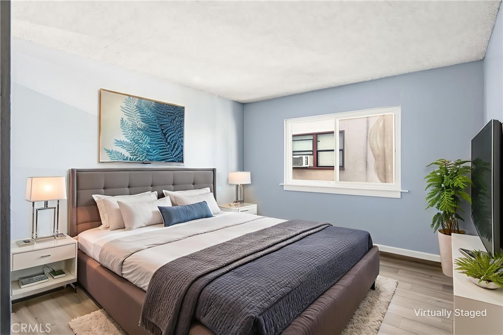 615 E Broadway 204