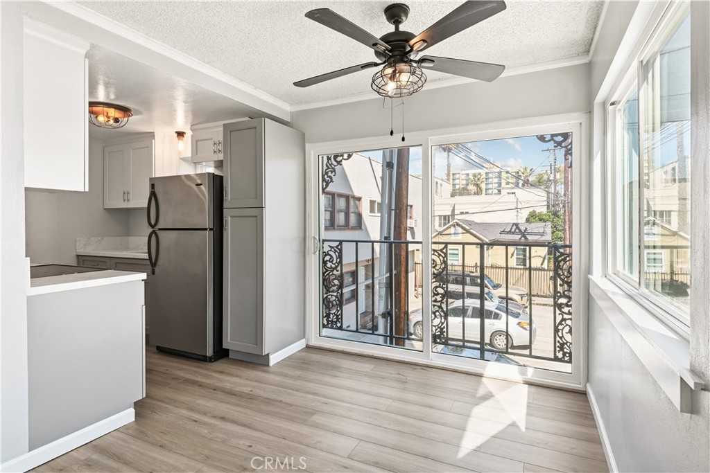 615 E Broadway 204