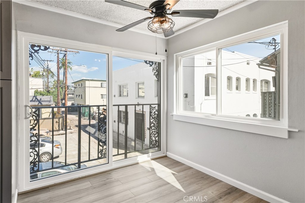 615 E Broadway 204