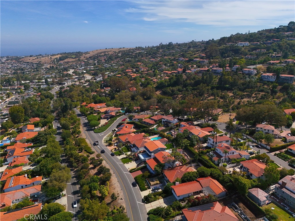 4217 Miraleste Drive