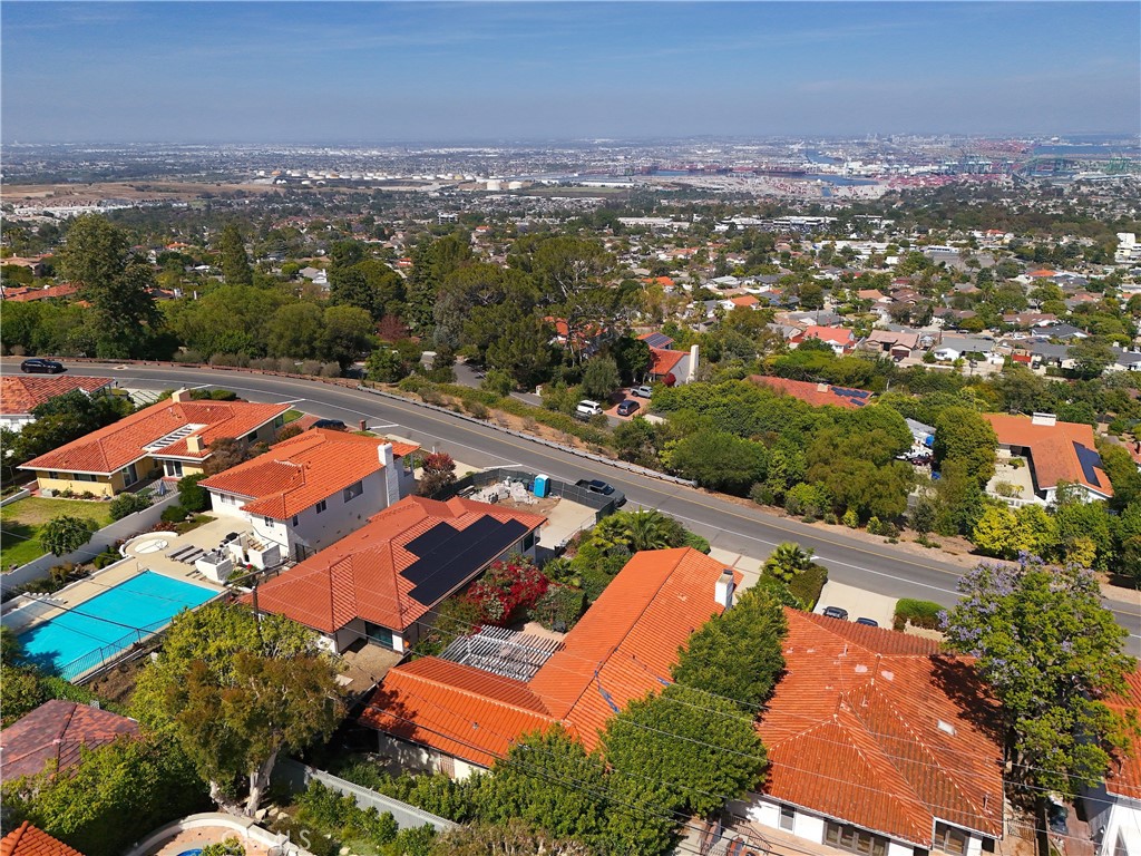 4217 Miraleste Drive