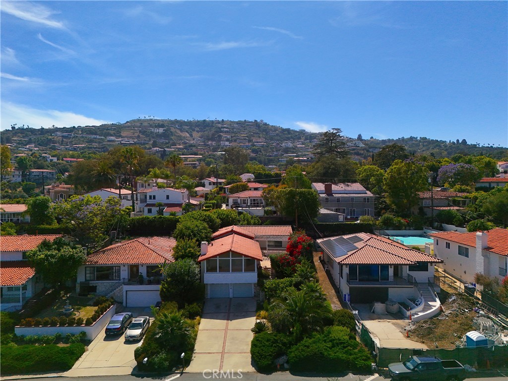 4217 Miraleste Drive
