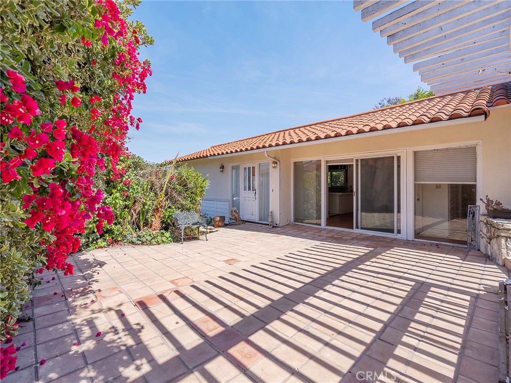 4217 Miraleste Drive