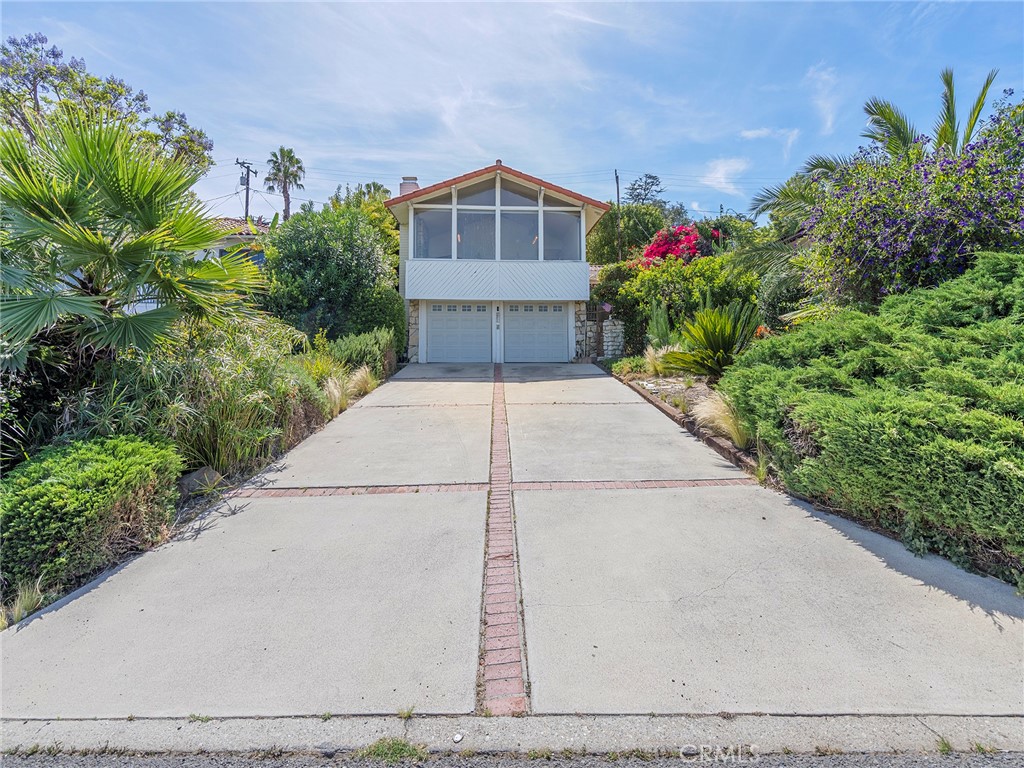 4217 Miraleste Drive