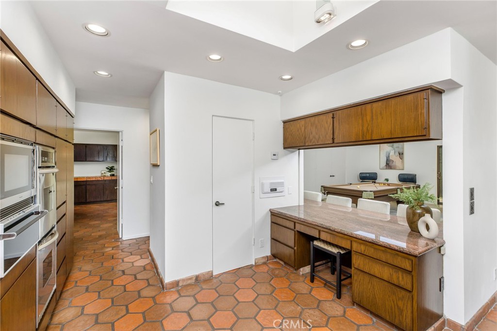 3721 Manor Drive