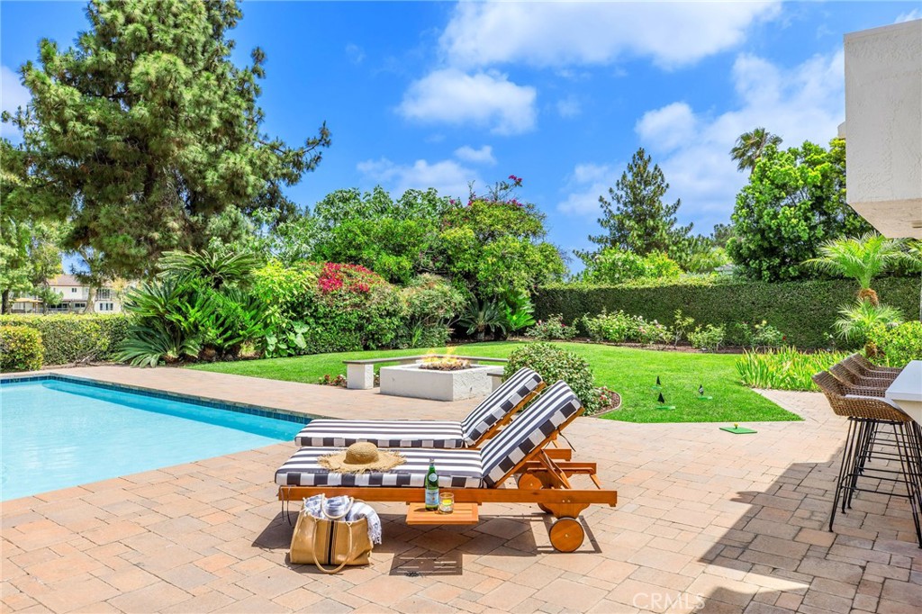 3721 Manor Drive