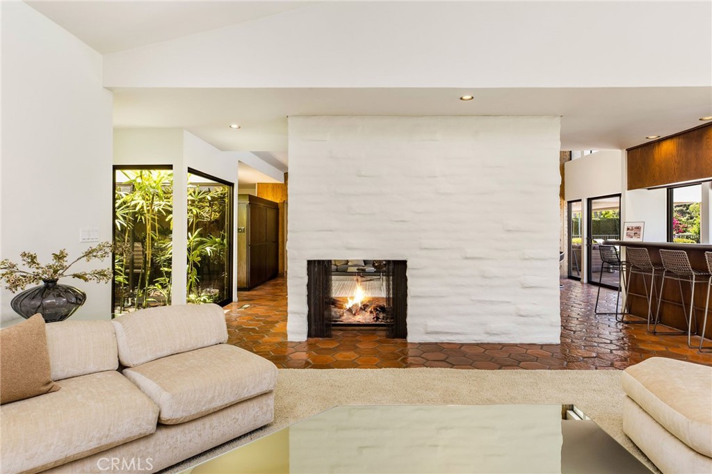 3721 Manor Drive
