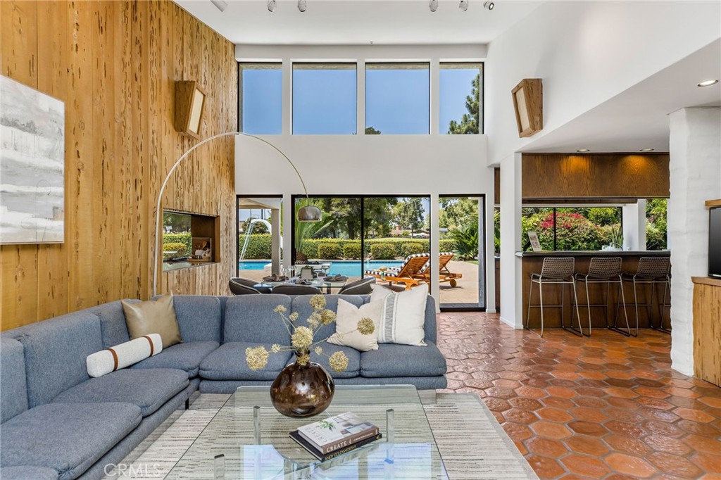 3721 Manor Drive