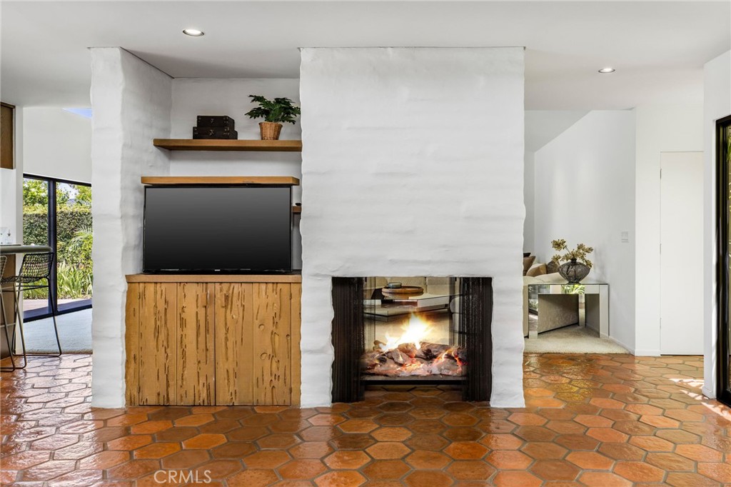 3721 Manor Drive