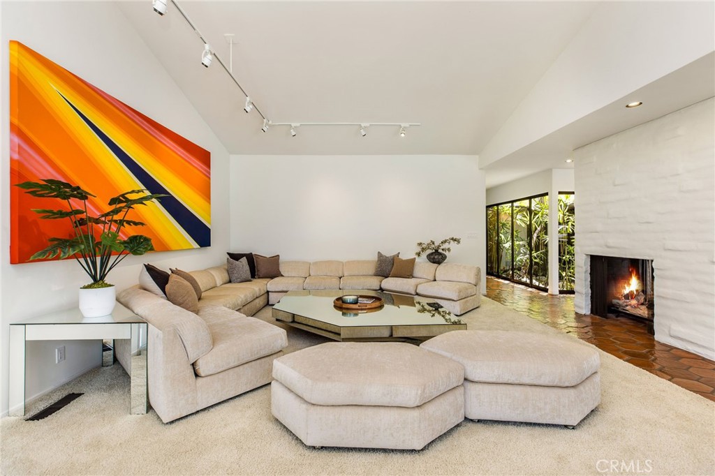 3721 Manor Drive