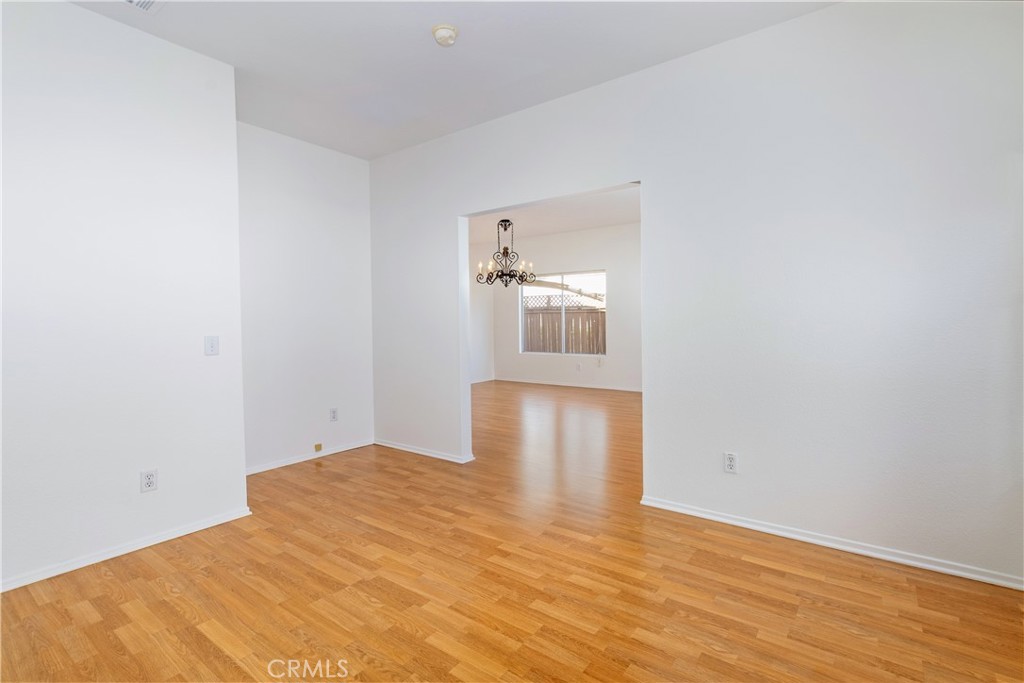 392 Camden Road