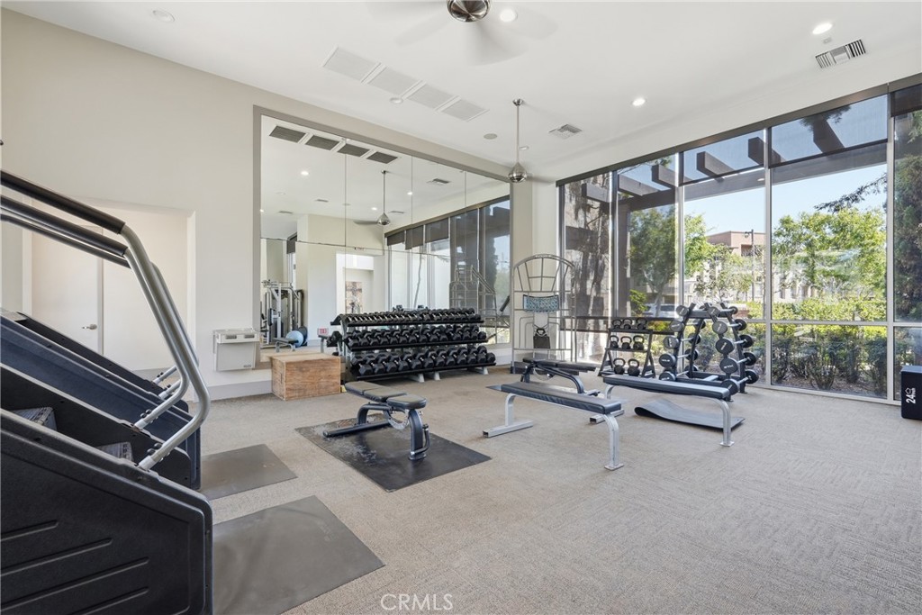 5573 Palm Drive