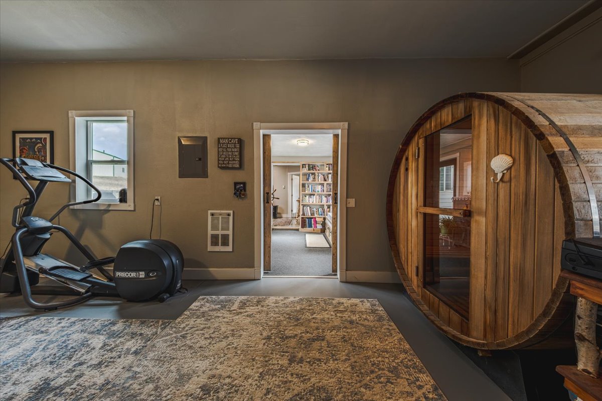 130 Hilltop Drive