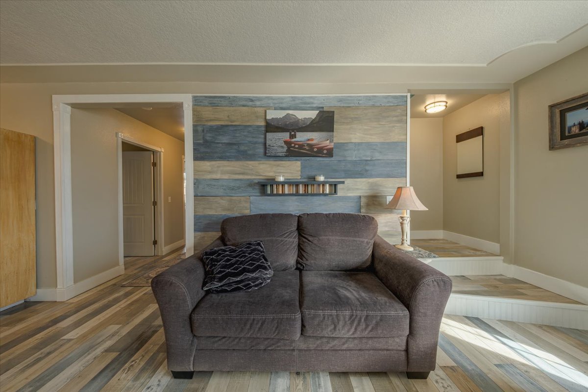 130 Hilltop Drive