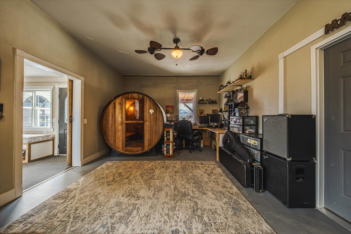 130 Hilltop Drive