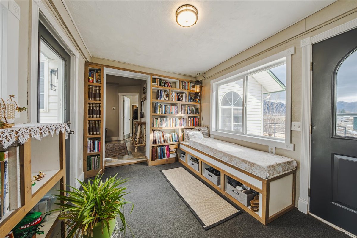 130 Hilltop Drive