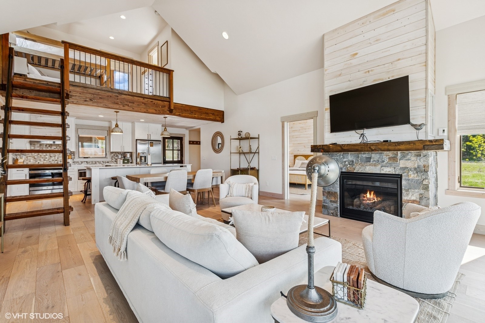 63 Glacier Peaks Road