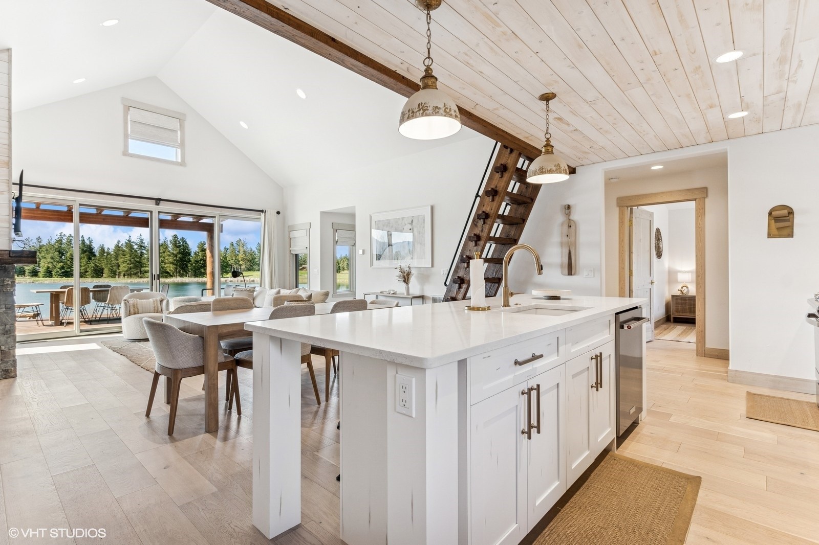 63 Glacier Peaks Road