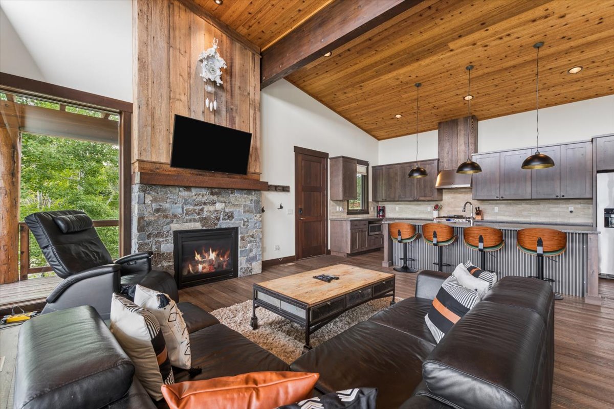 62 Wilderness Lodge Road