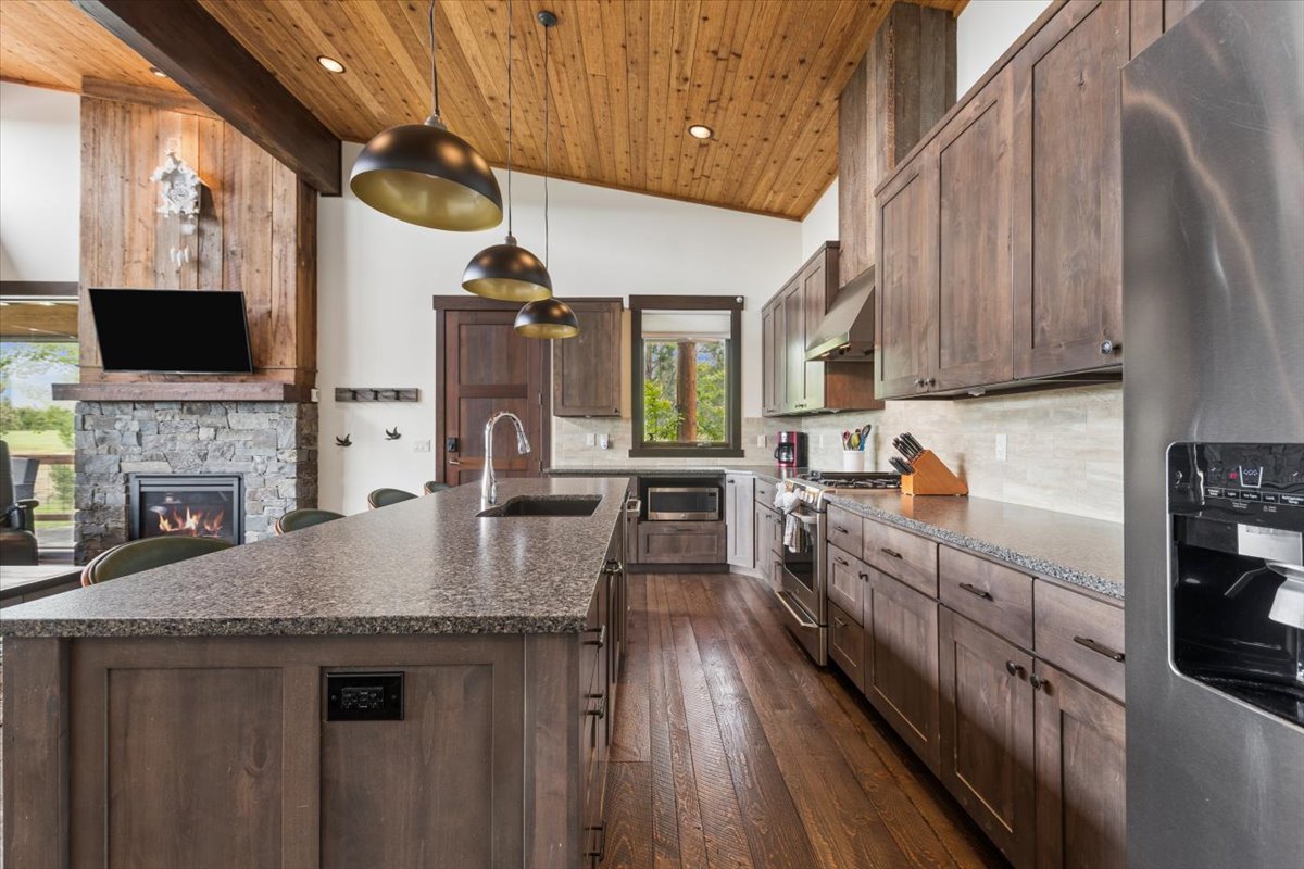 62 Wilderness Lodge Road