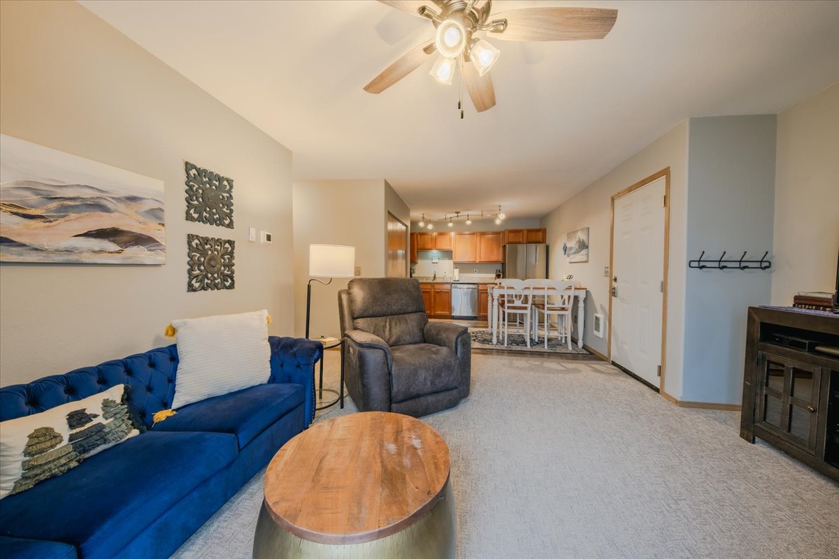 24 Diane Road C