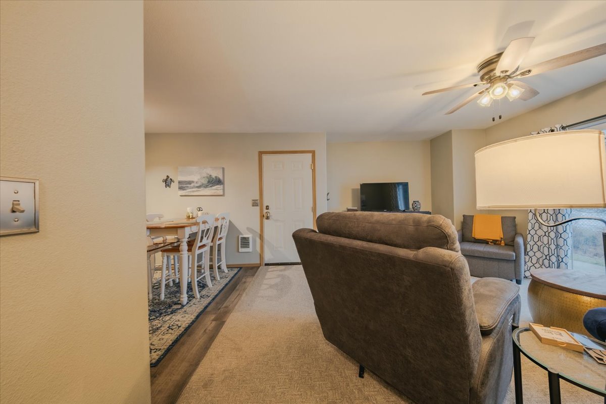 24 Diane Road C