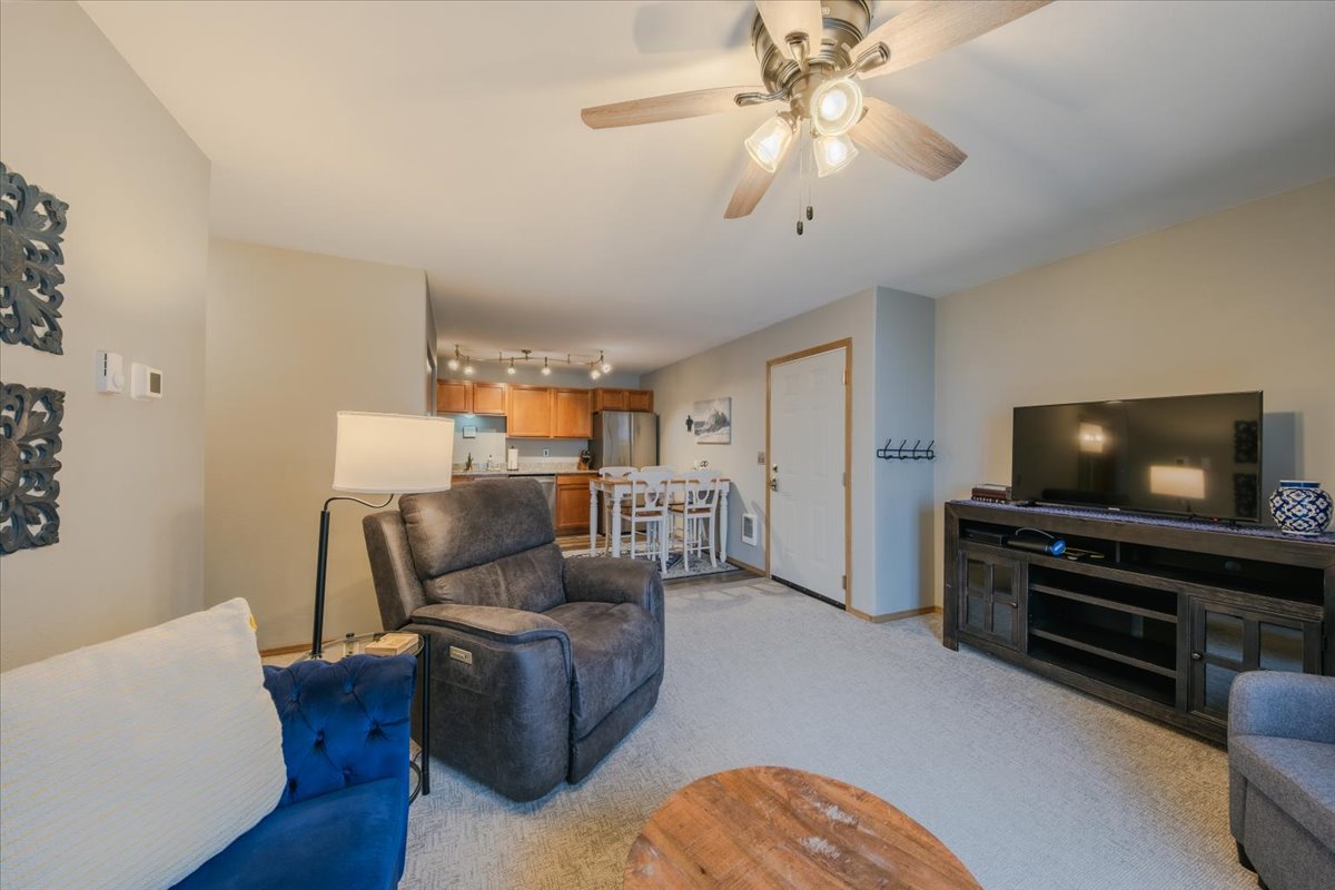 24 Diane Road C