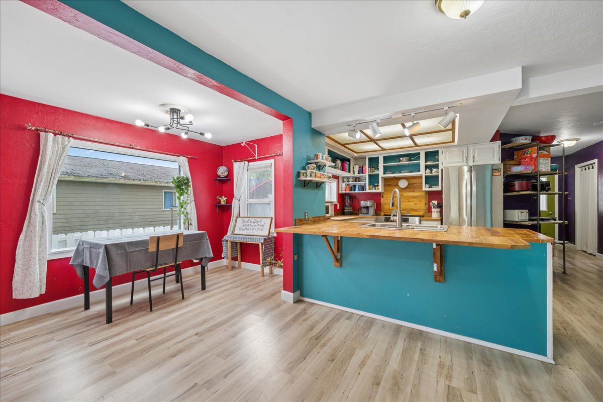 119 Central Avenue